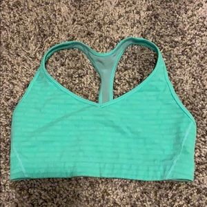 Victoria’s Secret VSX Sport Sports Bra. Size M